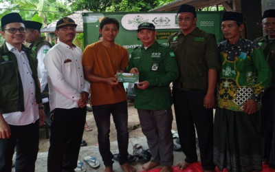 LAZISNU PCNU Batam Salurkan Bantuan untuk Korban Angin Puting Beliung di Kecamatan Palas